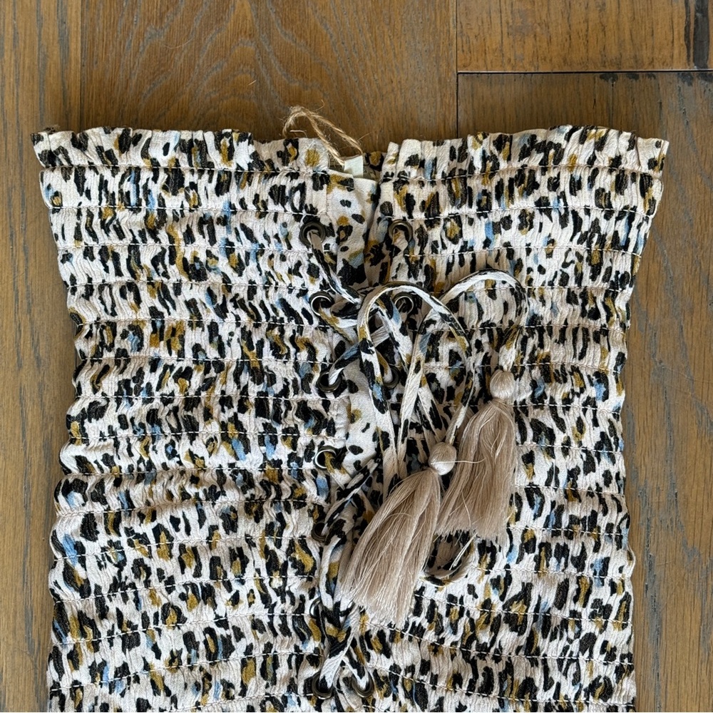 Leopard Print Strapless Top - Picture 2 of 3